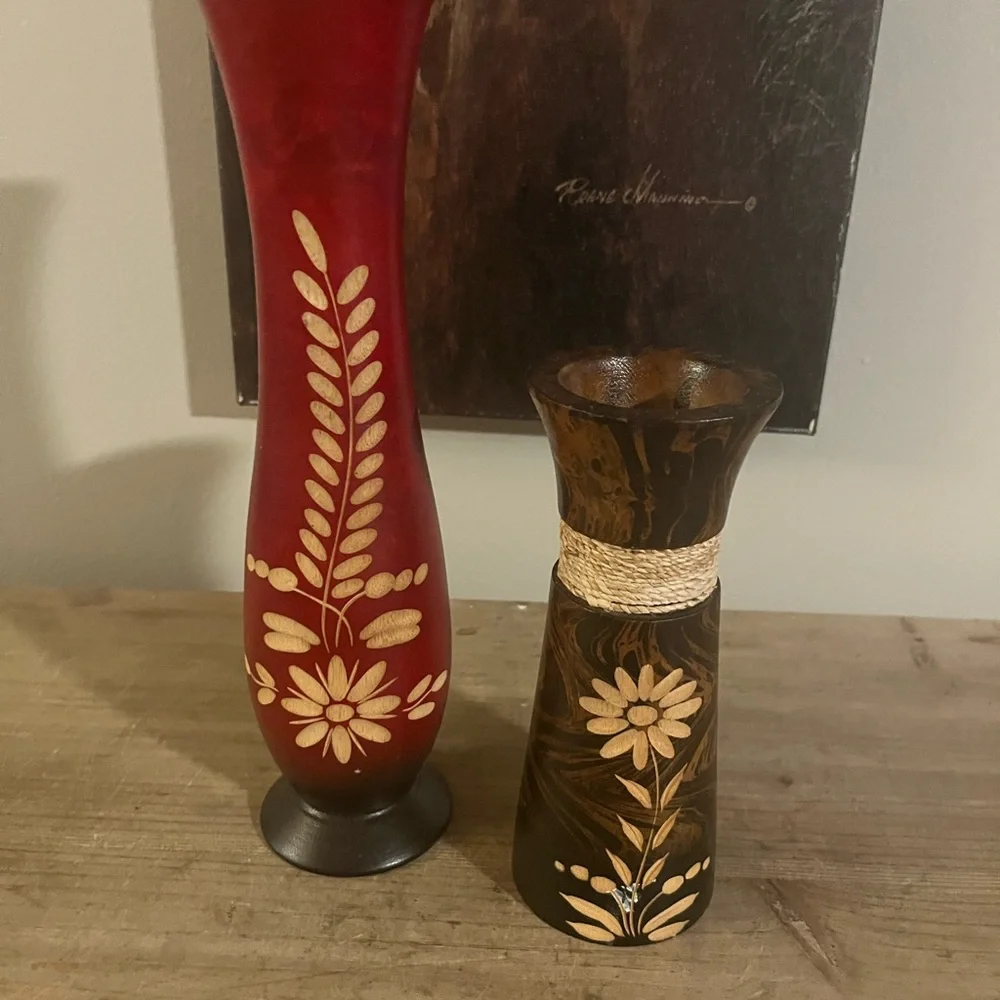 Artisan Red and Brown Floral Vases‎